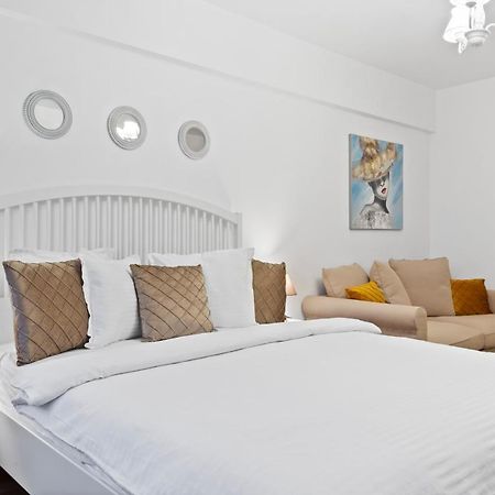 Sudului 303 By Mrg Apartments 布加勒斯特 外观 照片