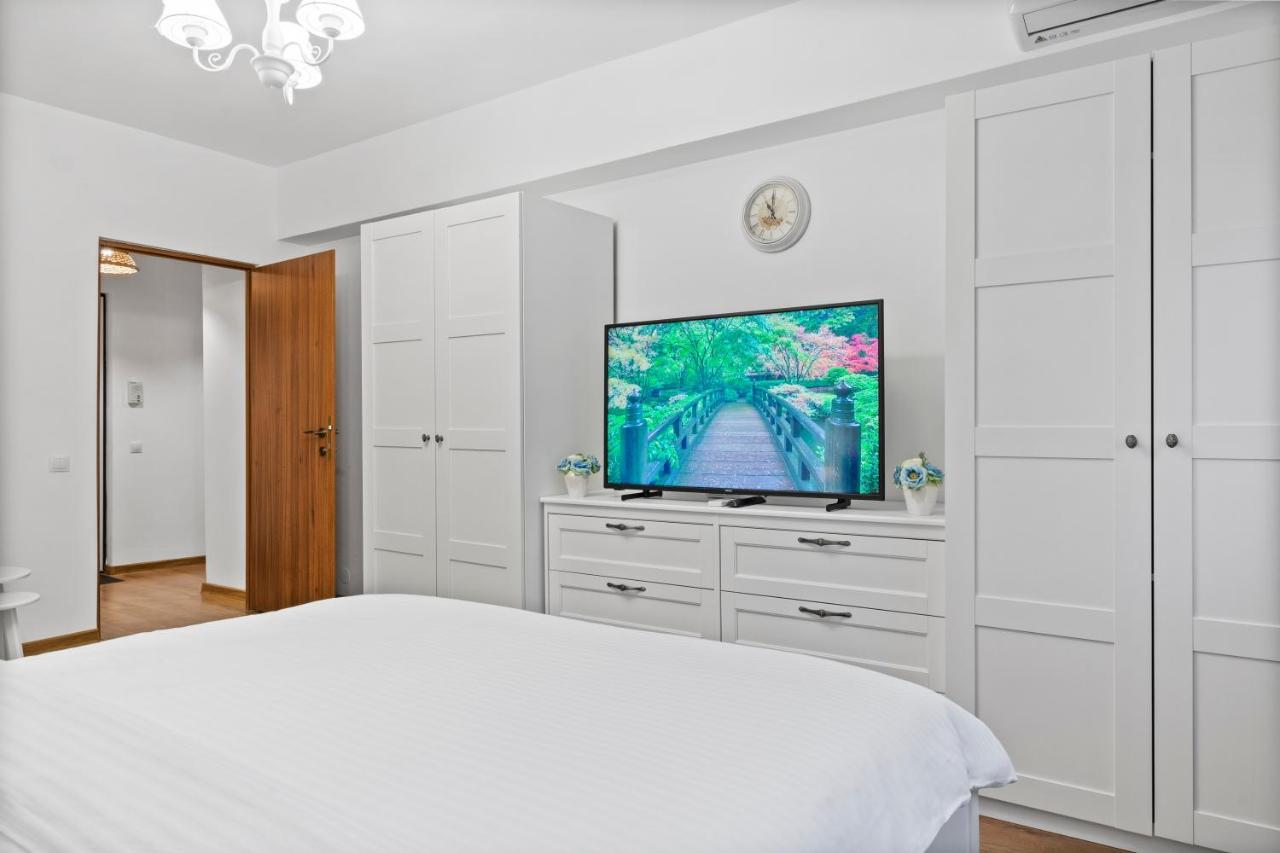 Sudului 303 By Mrg Apartments 布加勒斯特 外观 照片